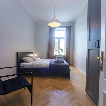 Apartman Elegant 3-bedroom Haven Riga